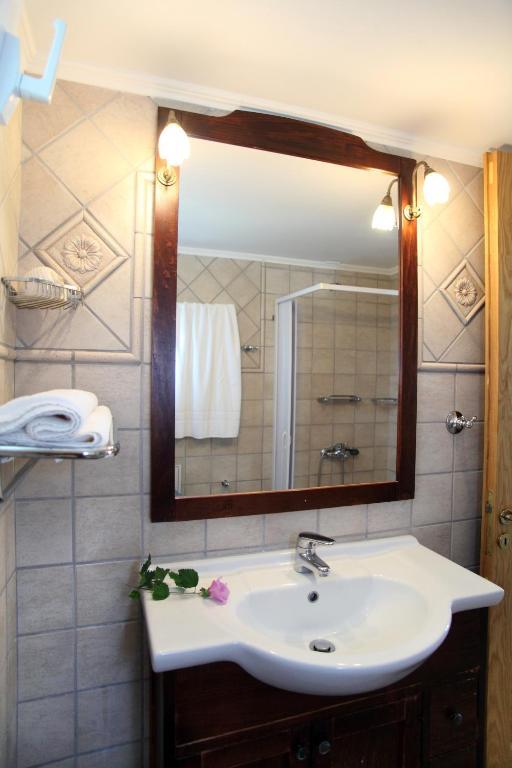 Kydonies Villas Frinion Room photo